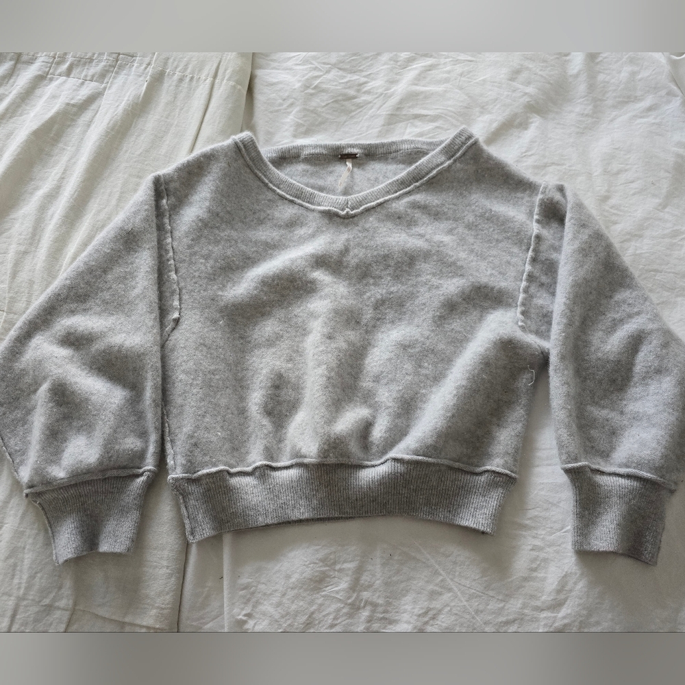 Free People Cashmere Gray Cropped Sweatshirt